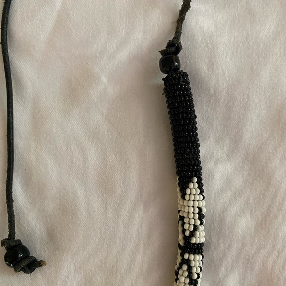 African beaded black and white necklace - Picture 7 of 12